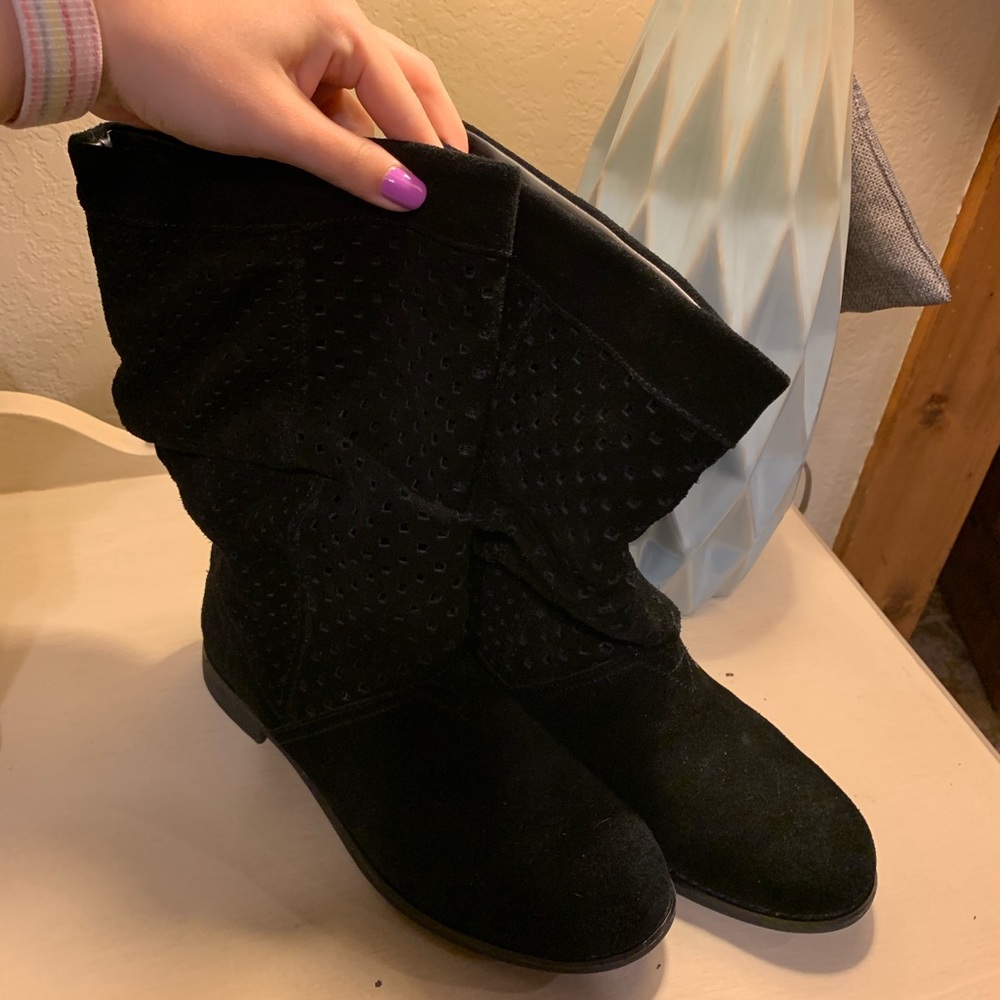 Brand New Toms Boots!